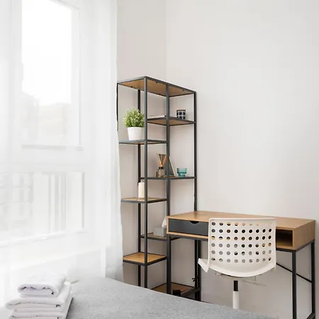 Rakowska Cosy By Bookinghost